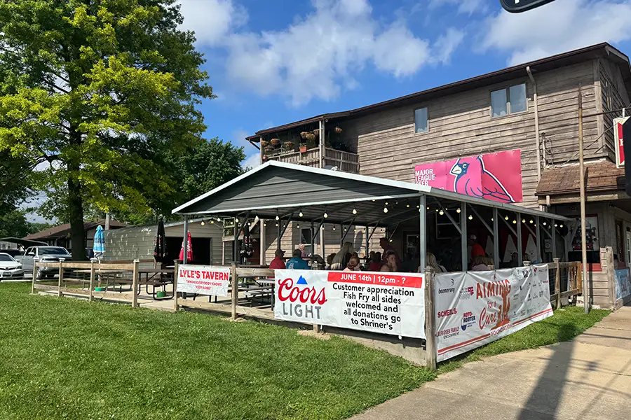 Lyle's Tavern - Maryville, IL