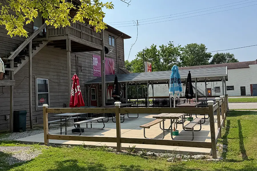 Lyle's Tavern - Maryville, IL