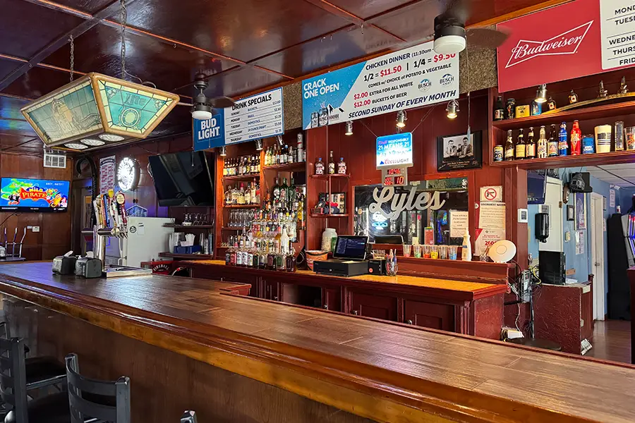 Lyle's Tavern - Maryville, IL