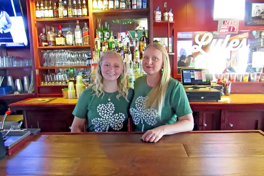 Lyle's Tavern - Maryville, IL